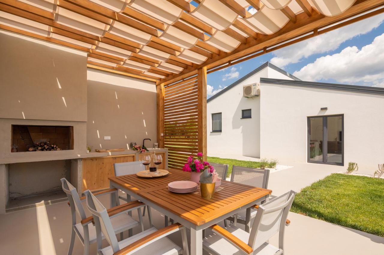Bandelli Villas Oklaj Ngoại thất bức ảnh